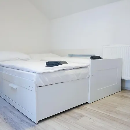 Internesto Spilberk Apartamento *